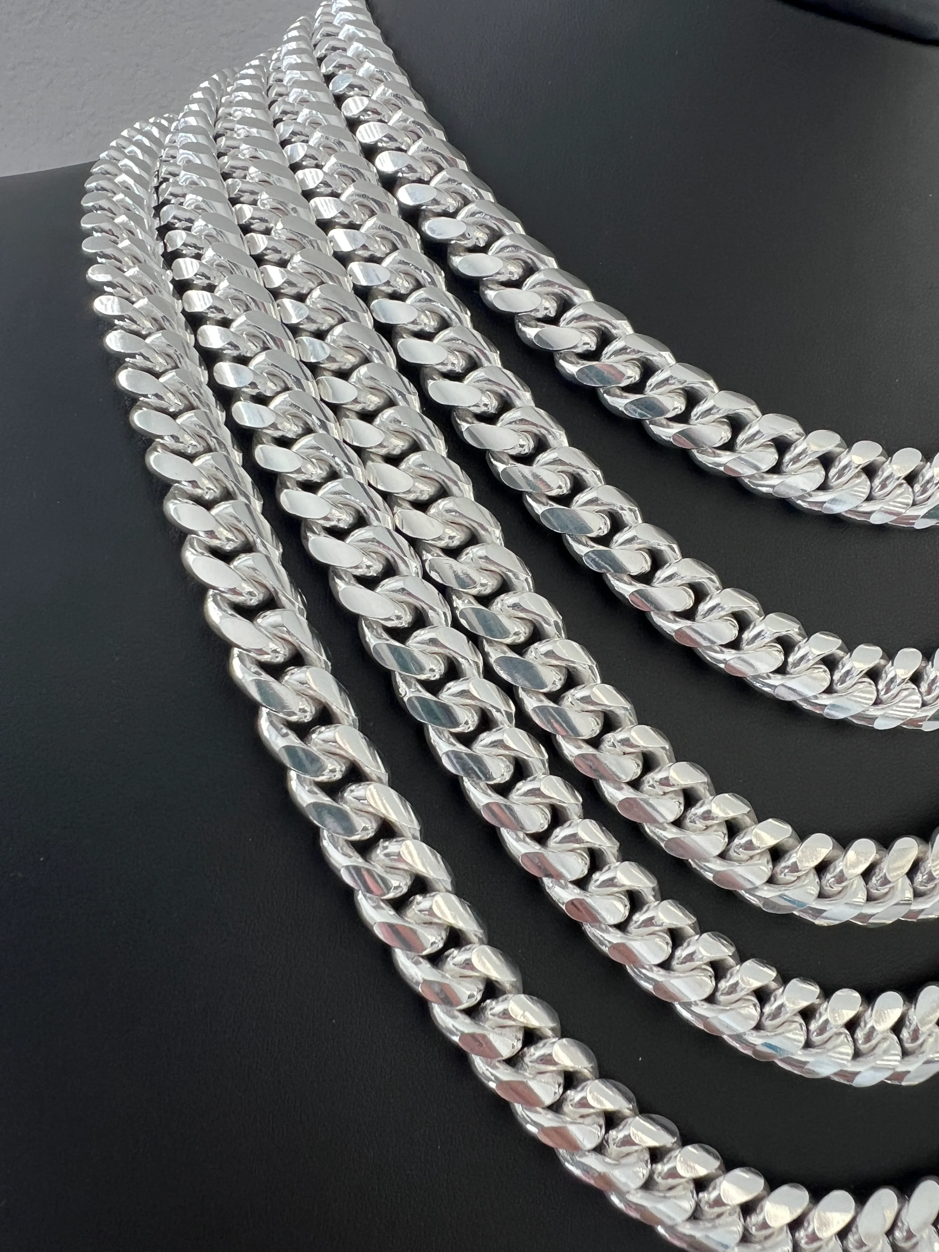 10mm Miami Cuban Box Lock Necklace - Image 4