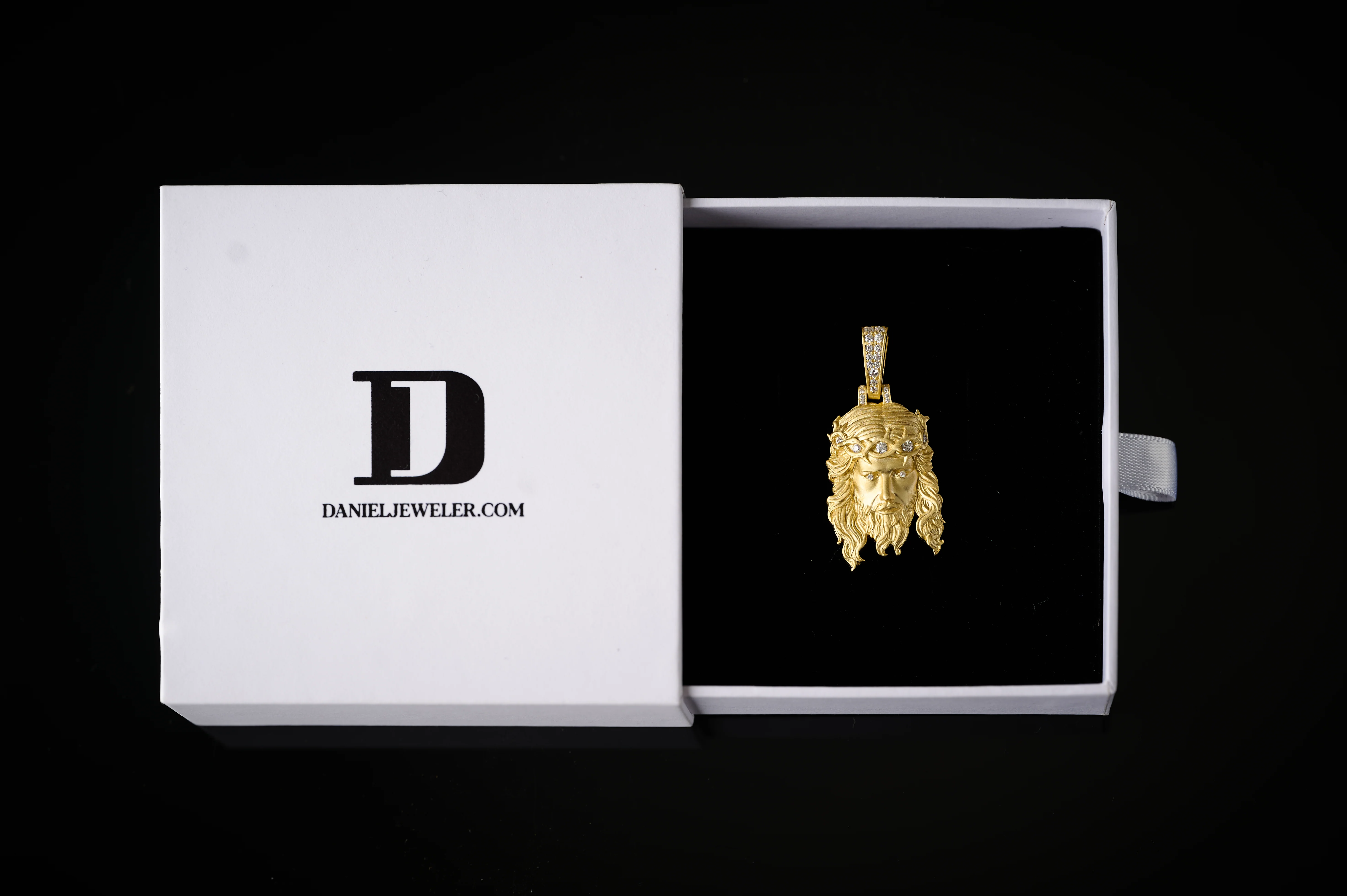 Moissanite Jesus Piece 14K Gold Pendant Matte Finish - Image 5